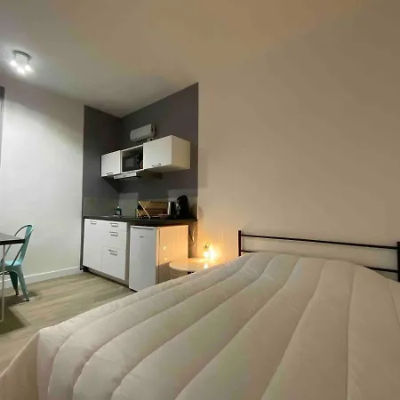 V1 Lumineux Plein Centre - 5 Min Golfech Apartmán